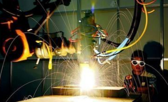 激光焊接、切割、打標機技術(shù)培訓